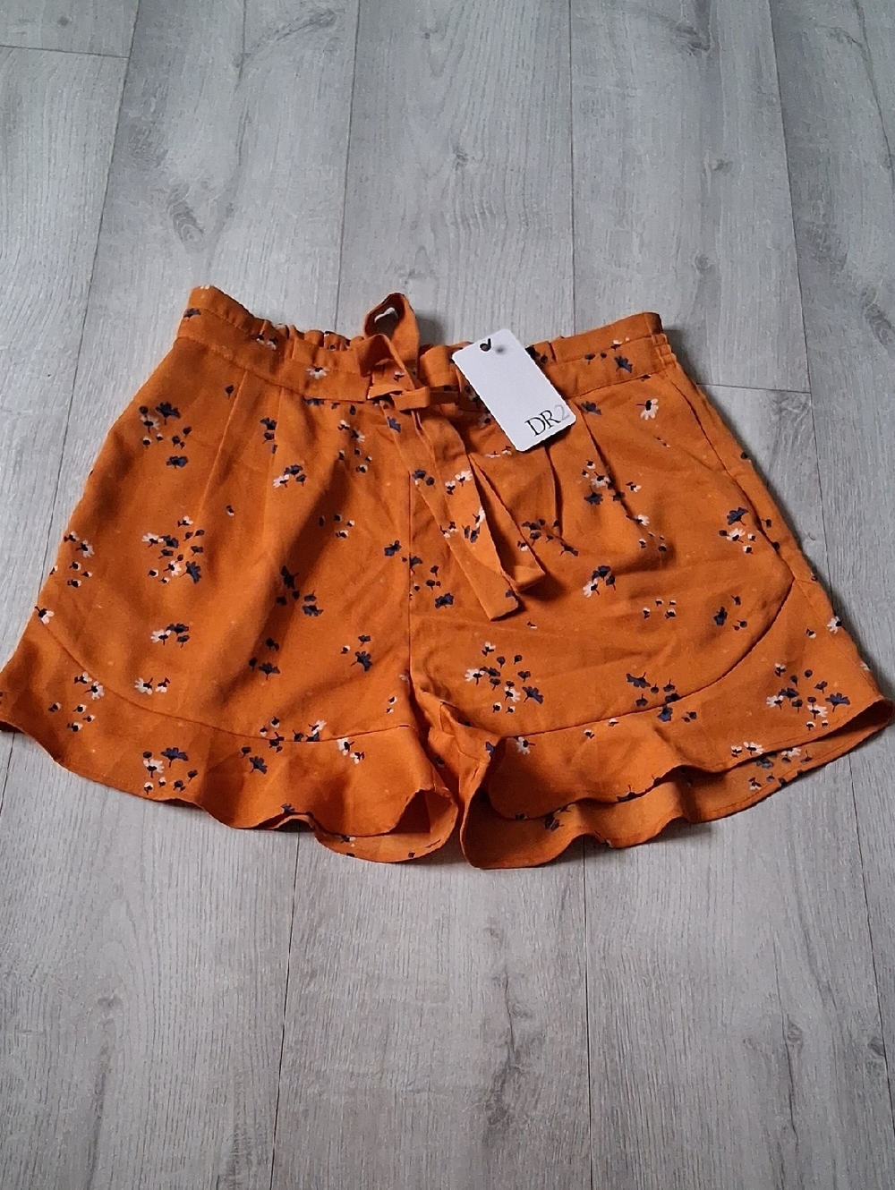DR2 Women's Orange Floral Tie-Waist High-Rise Shorts